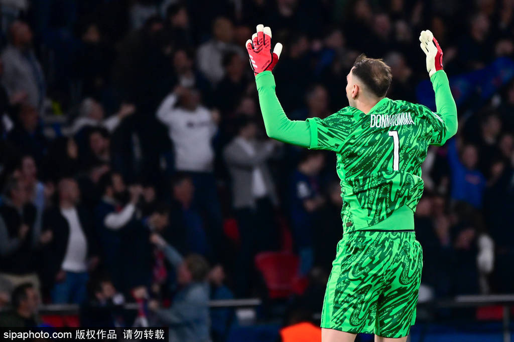 关于莱切斯特客场击败阿斯顿维拉，紧追前四的信息