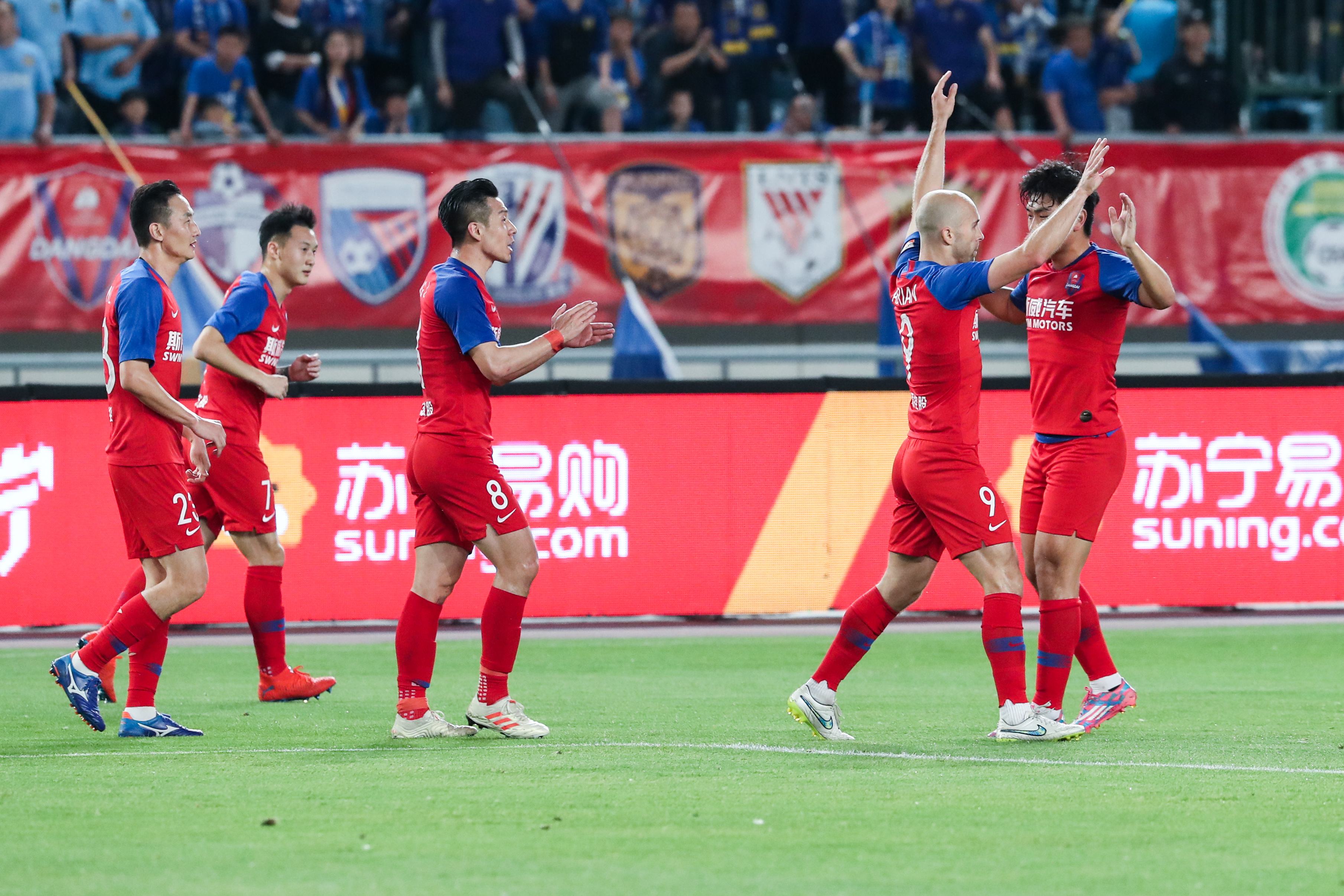 九游app下载-重庆斯威再战无力，遗憾输球于亚冠