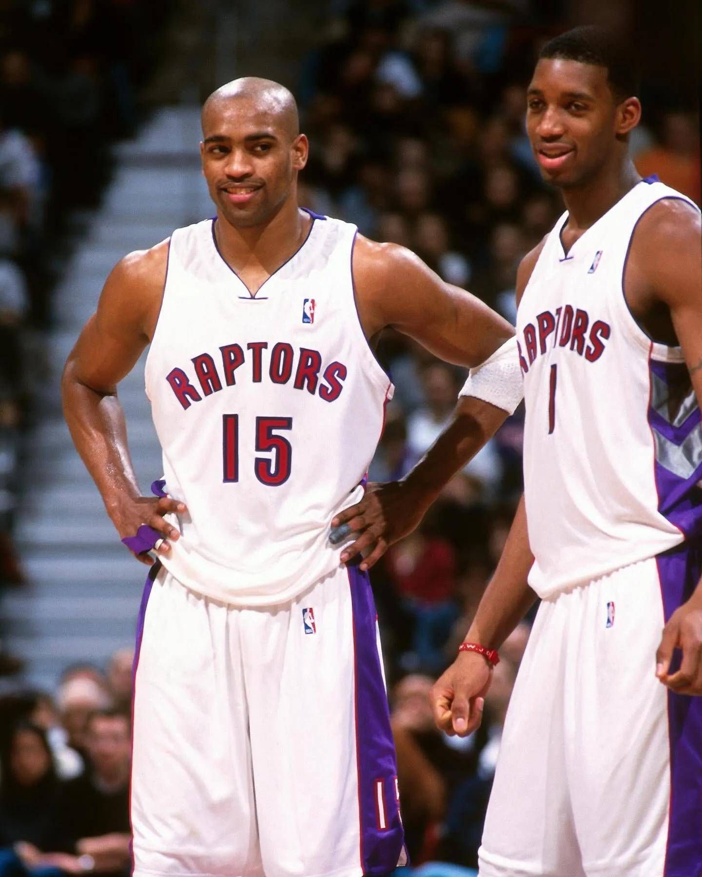 九游娱乐app下载-关于小猛龙文斯卡特表现抢眼，助球队取胜的信息