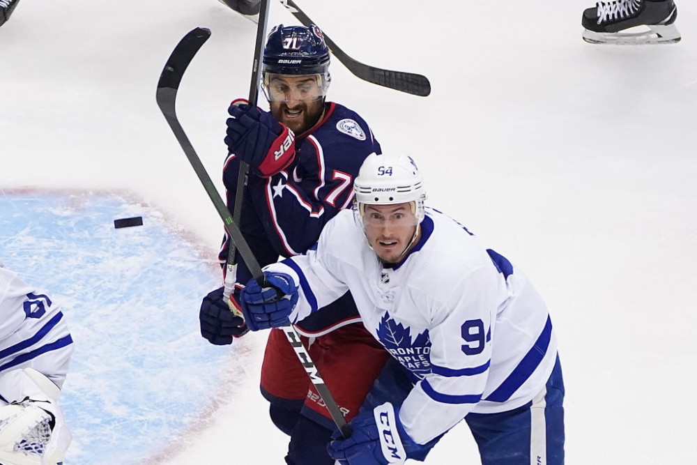 加拿大队与新西兰队在多伦多进行实力较量 加拿大队与新西兰队在多伦多进行实力较量