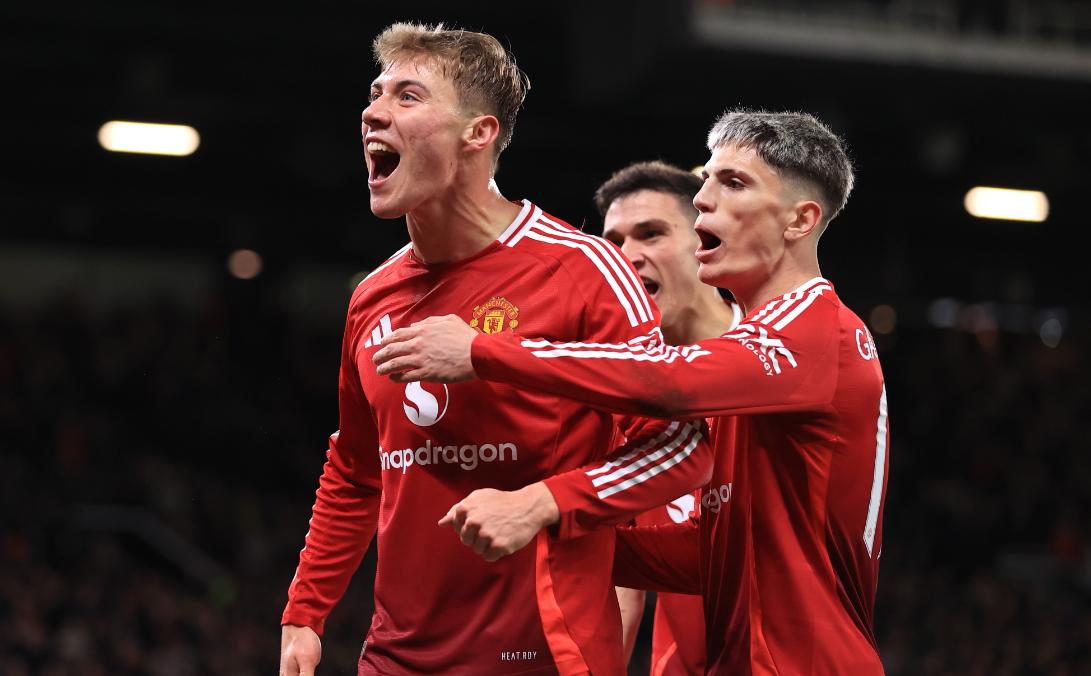 九游娱乐-曼联客场憾平AC米兰,晋级前景依旧未卜的简单介绍