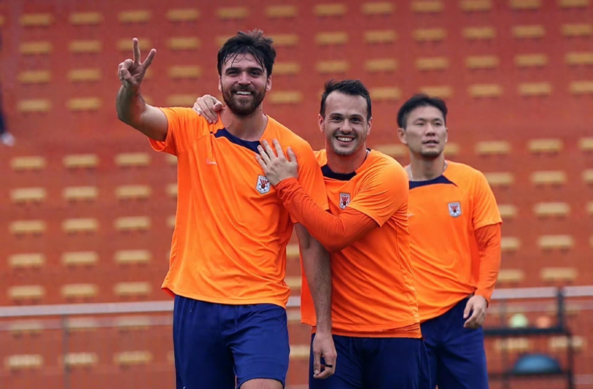 九游体育官方入口-包含上港将士备战韩国强敌,斩获胜利指日可待!的词条