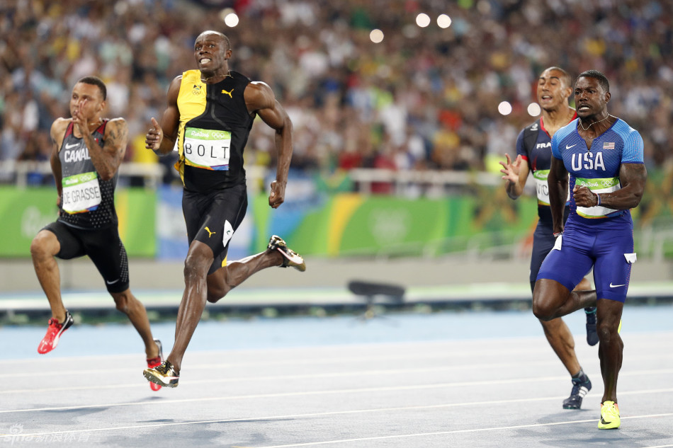 九游官网-加拿大队成功击败牙买加队,获得胜利