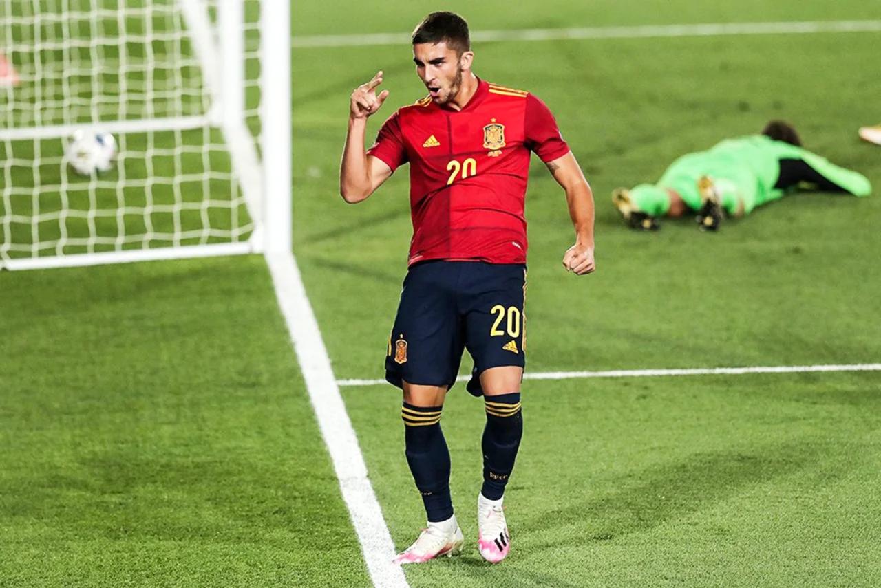 战术!西班牙换帅迎接欧洲杯 战术!西班牙换帅迎接欧洲杯