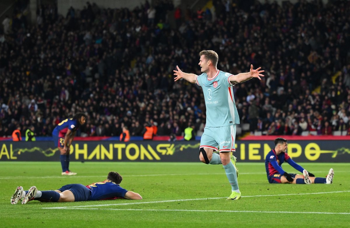 九游体育APP下载-埃弗顿绝杀客场,球员竞技充满激情的简单介绍