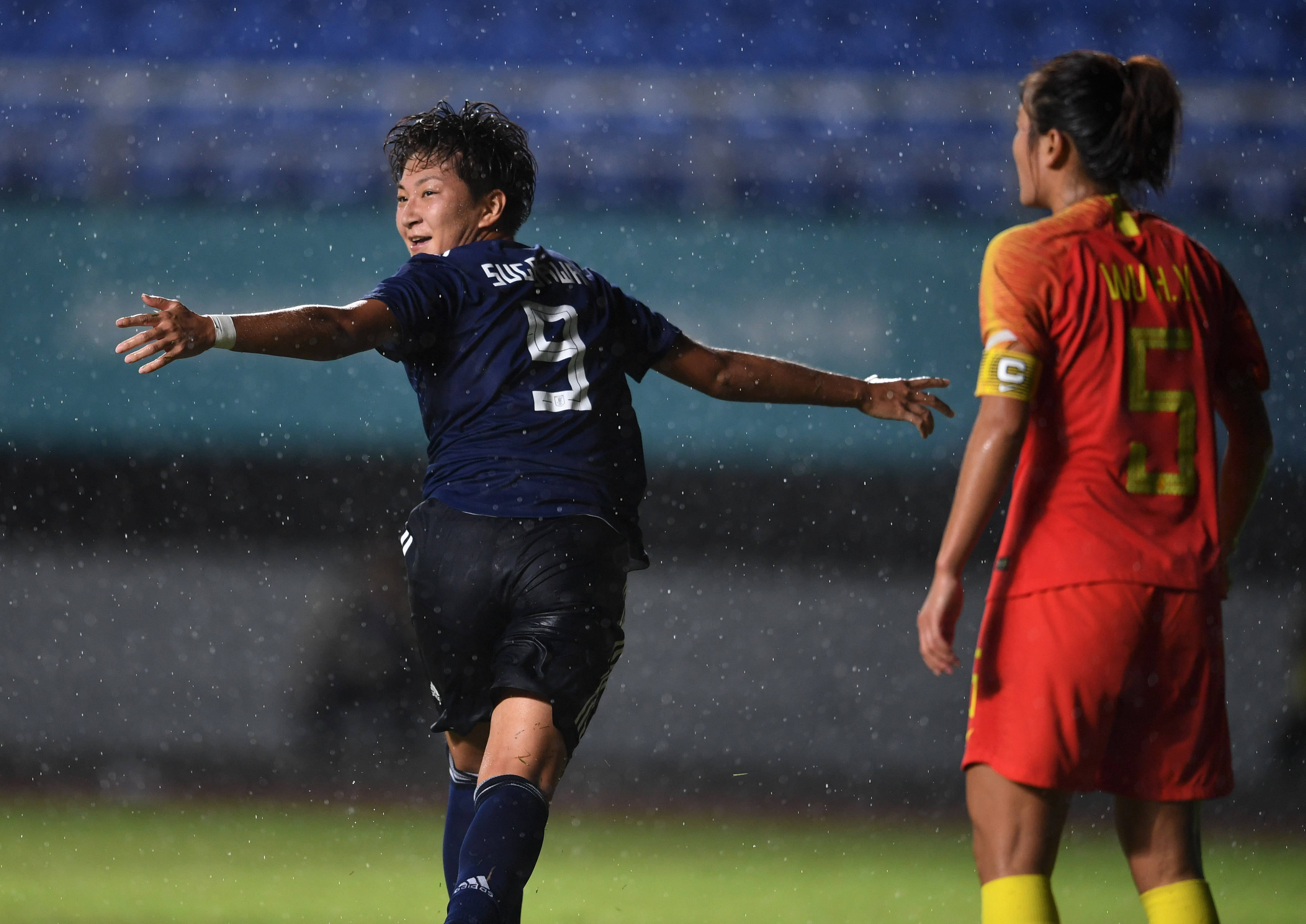 尼日利亚队表现出色,成功晋级女足半决赛 尼日利亚队表现出色,成功晋级女足半决赛