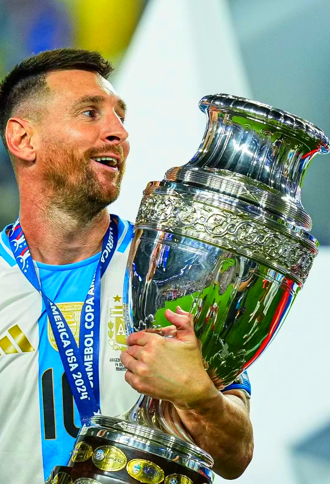 美洲杯篮球锦标赛落幕，阿根廷夺得冠军头衔