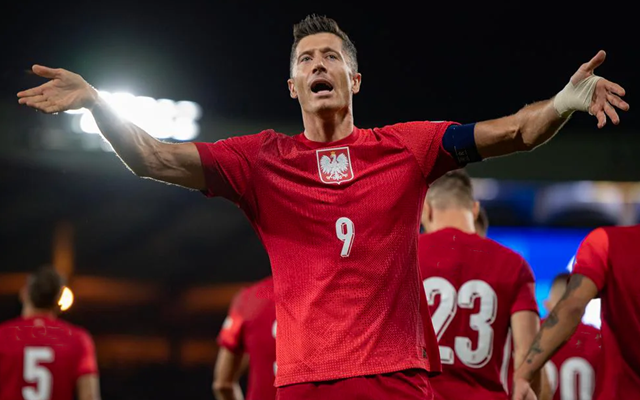 波兰队战胜瑞士，晋级欧国联强