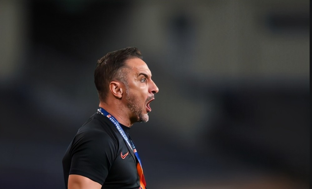 九游娱乐官方网站-悉尼豪取三分，赢得晋级机会