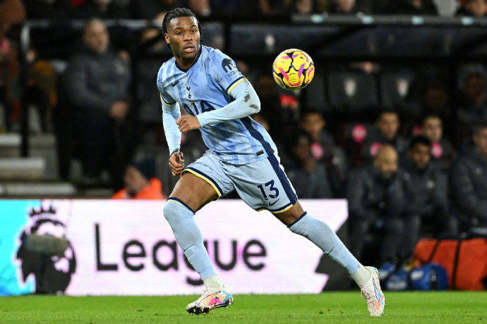 九游体育直播-包含拉齐奥主场大胜伯恩茅斯，排名攀升的词条