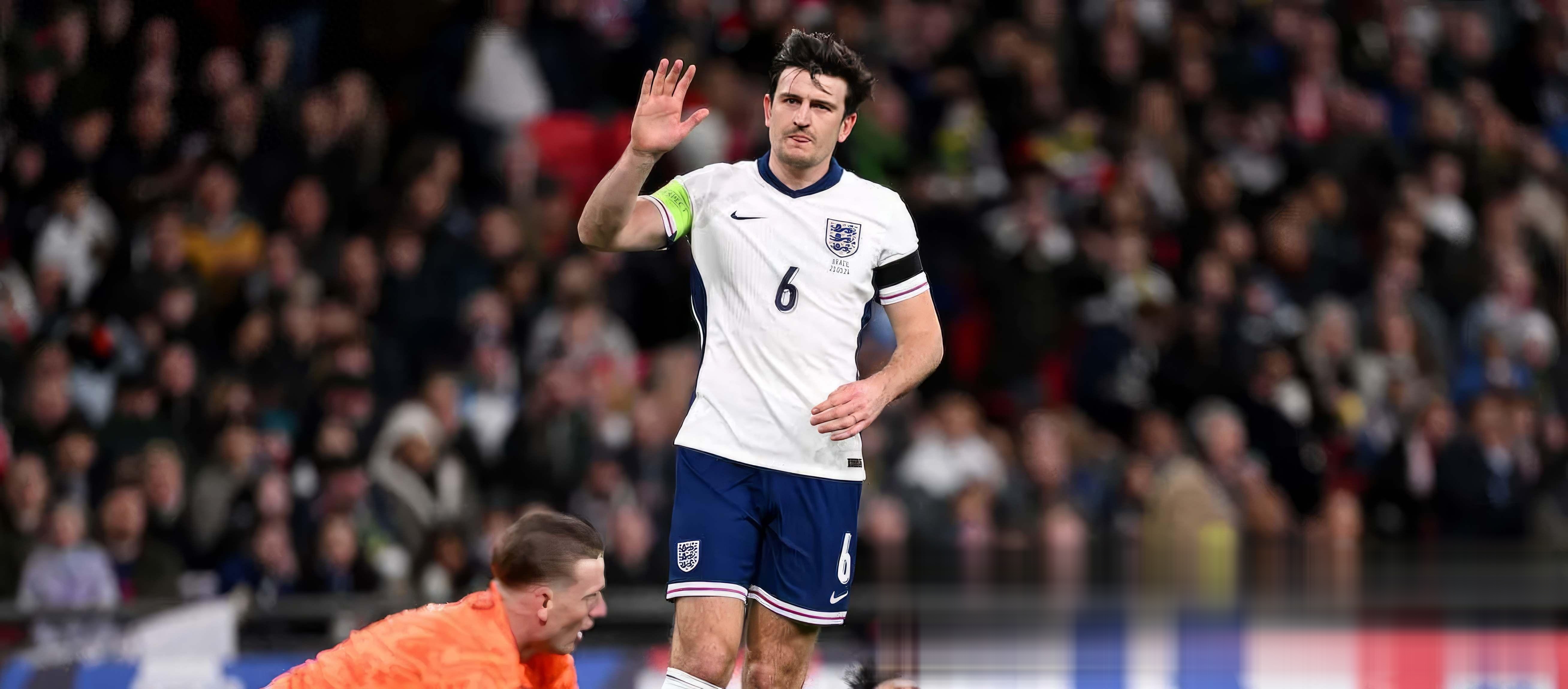 曼联后卫马奎尔表现出色，获得英超最佳后卫称号的简单介绍