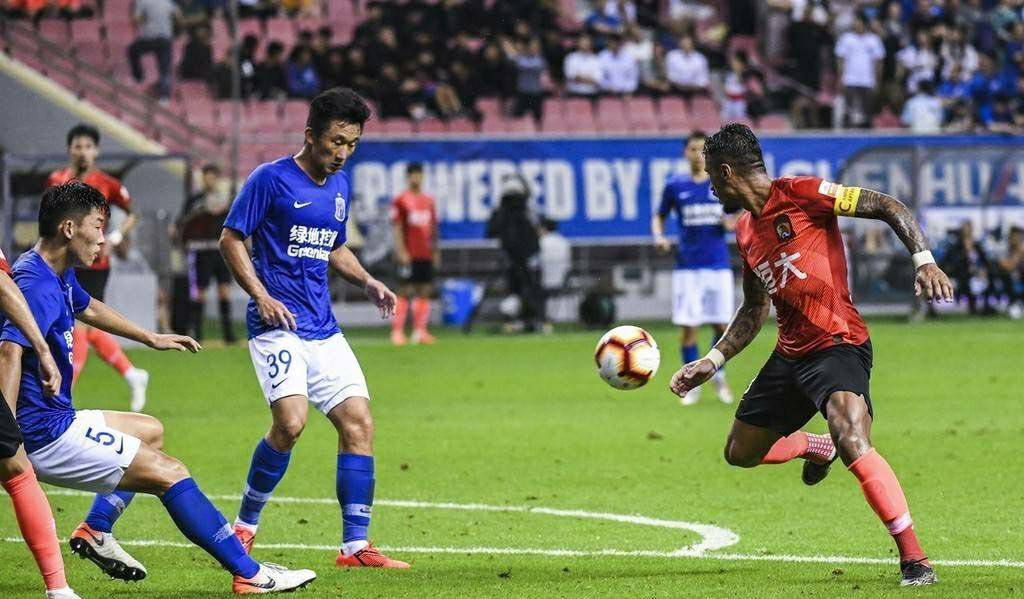 九游app下载-富力主场大胜,取得三分巩固中游位置表现稳定