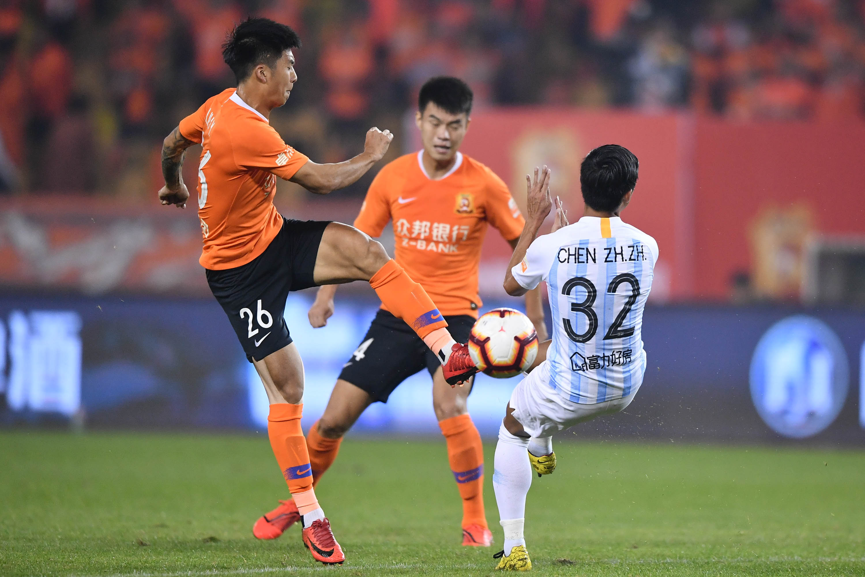 富力主场大胜,取得三分巩固中游位置表现稳定 富力主场大胜,取得三分巩固中游位置表现稳定