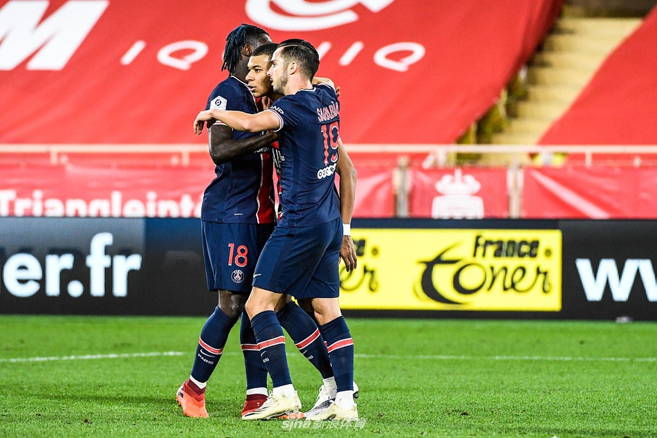 摩纳哥冷艳击败,逆转冲入半决赛 摩纳哥冷艳击败,逆转冲入半决赛