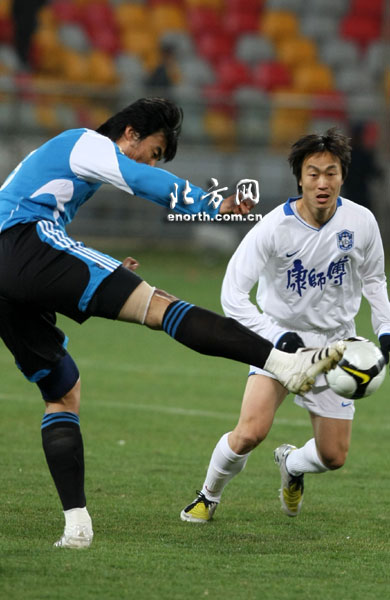 实德主场击败泰达,继续保持不败记录 实德主场击败泰达,继续保持不败记录