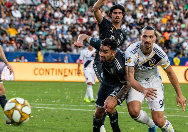 弗赖堡酝酿成功复兴,反超强敌走向胜利 弗赖堡酝酿成功复兴,反超强敌走向胜利