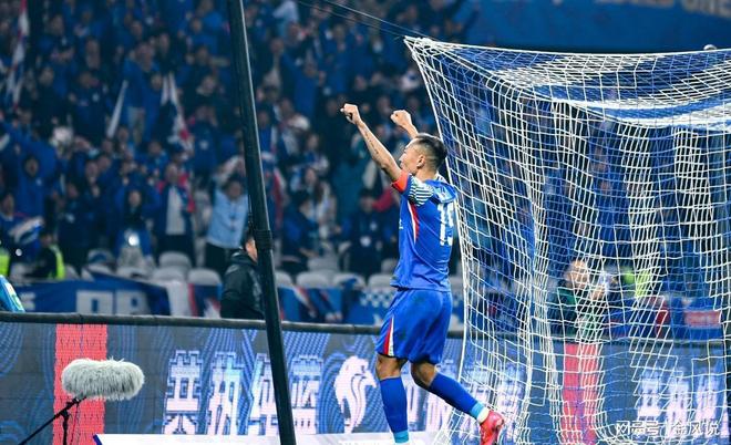 九游APP-申花主场遭鲁能逆转,遭遇三连败