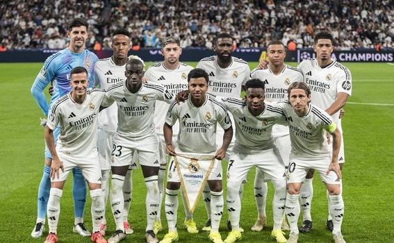 九游体育平台-欧洲联赛半决赛阵容公布皇马与巴塞再现巅峰对决