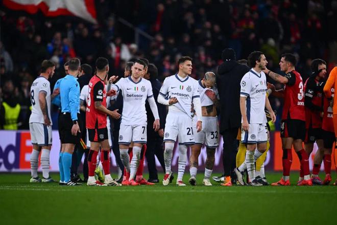 勒沃库森客场击败对手,翻身破纪录 勒沃库森客场击败对手,翻身破纪录