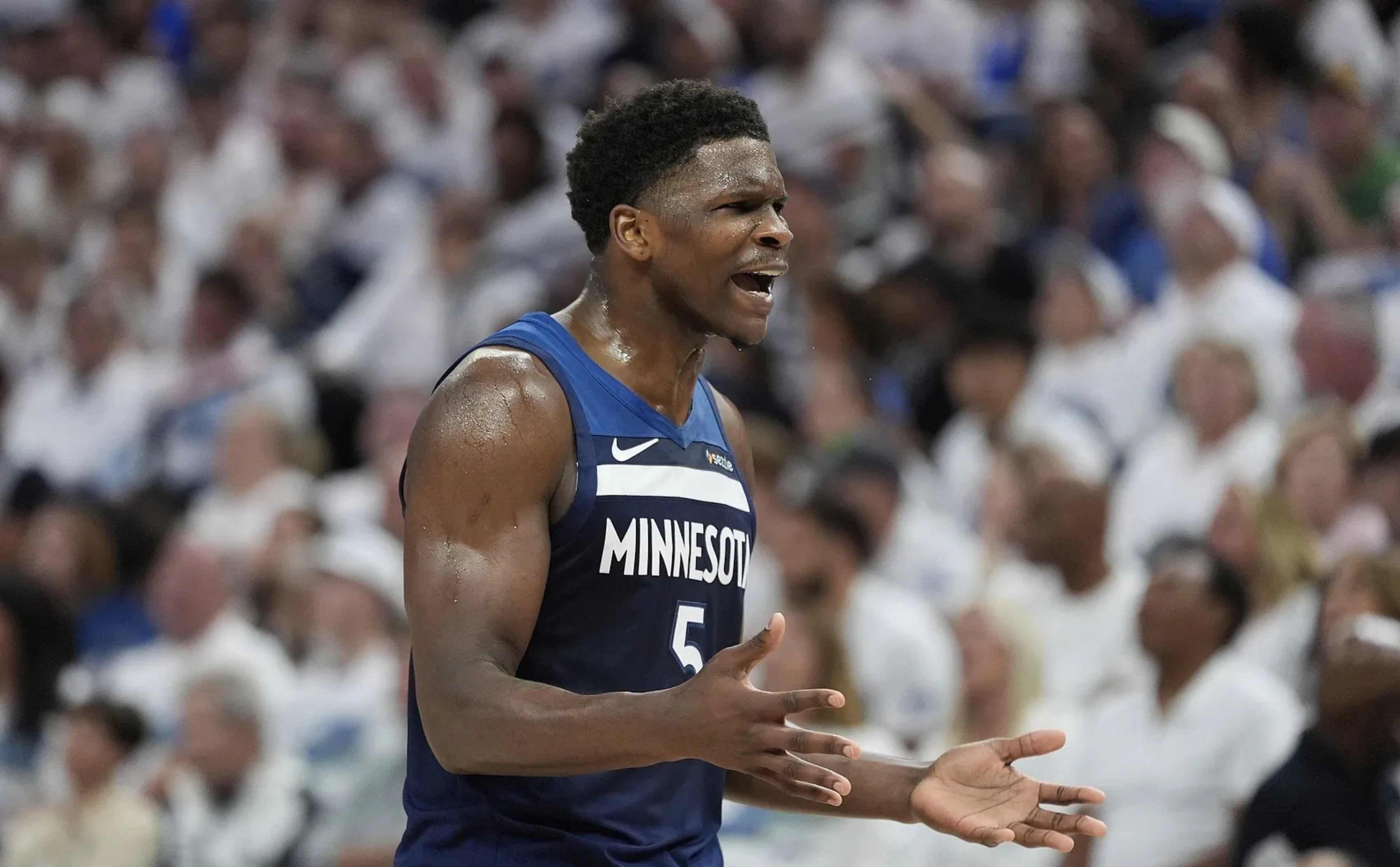 包含森林狼队球员备战下一场比赛,信心满满的词条 包含森林狼队球员备战下一场比赛,信心满满的词条