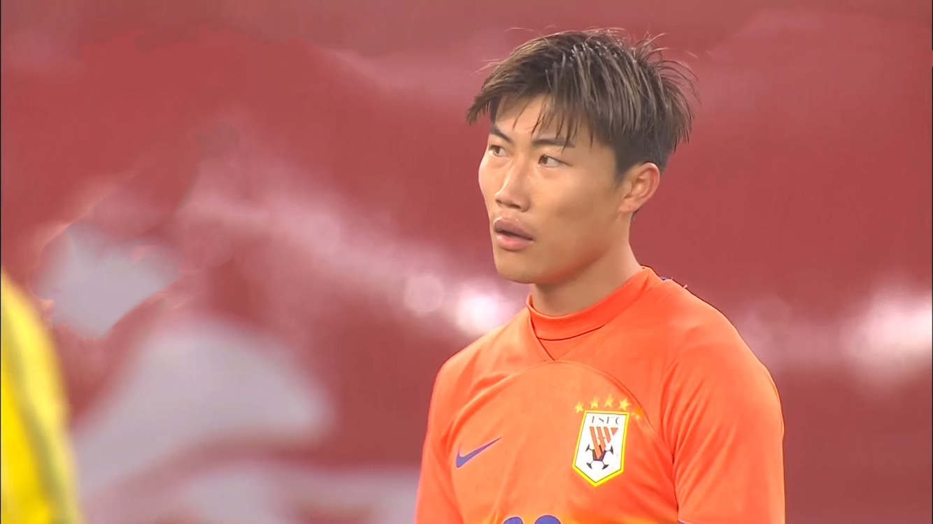 九游体育-冈比亚队球员表现抢眼,进入下一轮比赛