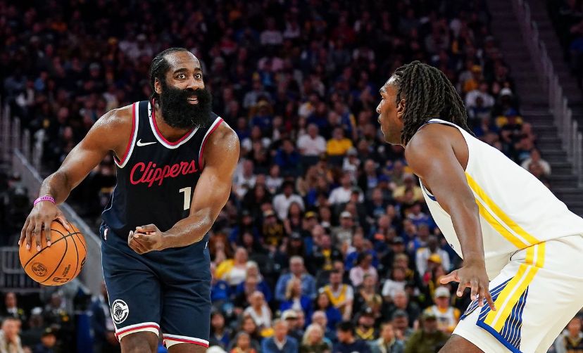 九游娱乐官方-火箭升级热火晋级决赛,哈登力挺助攻带领胜利