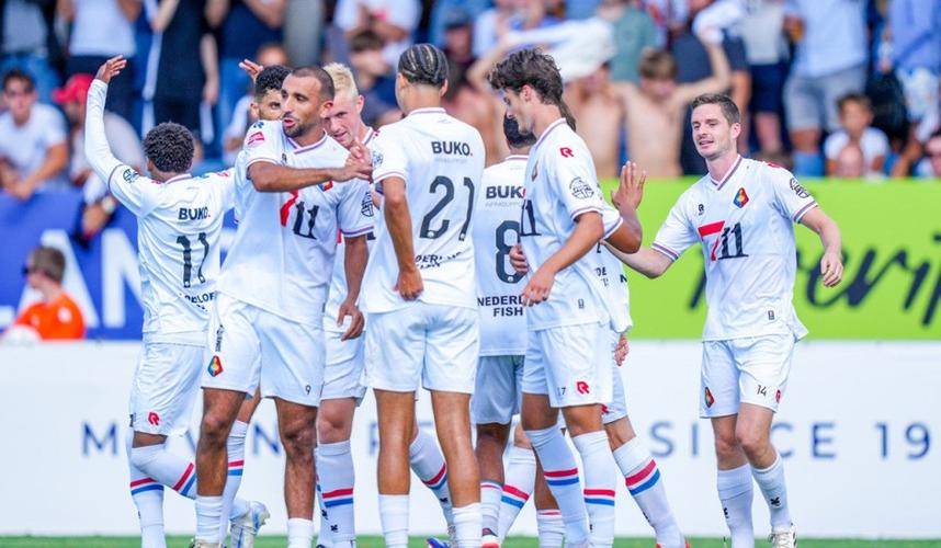 关于阿贾克斯取得大胜,荷甲领头羊屹立不摇的信息 关于阿贾克斯取得大胜,荷甲领头羊屹立不摇的信息