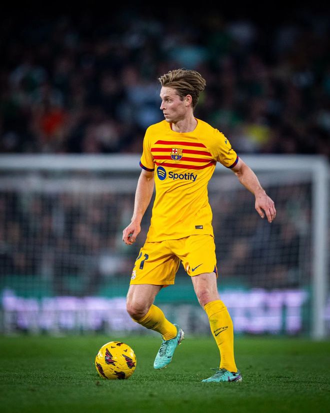 荷兰队国家级后卫因家庭因素可能缺席下场比赛 荷兰队国家级后卫因家庭因素可能缺席下场比赛