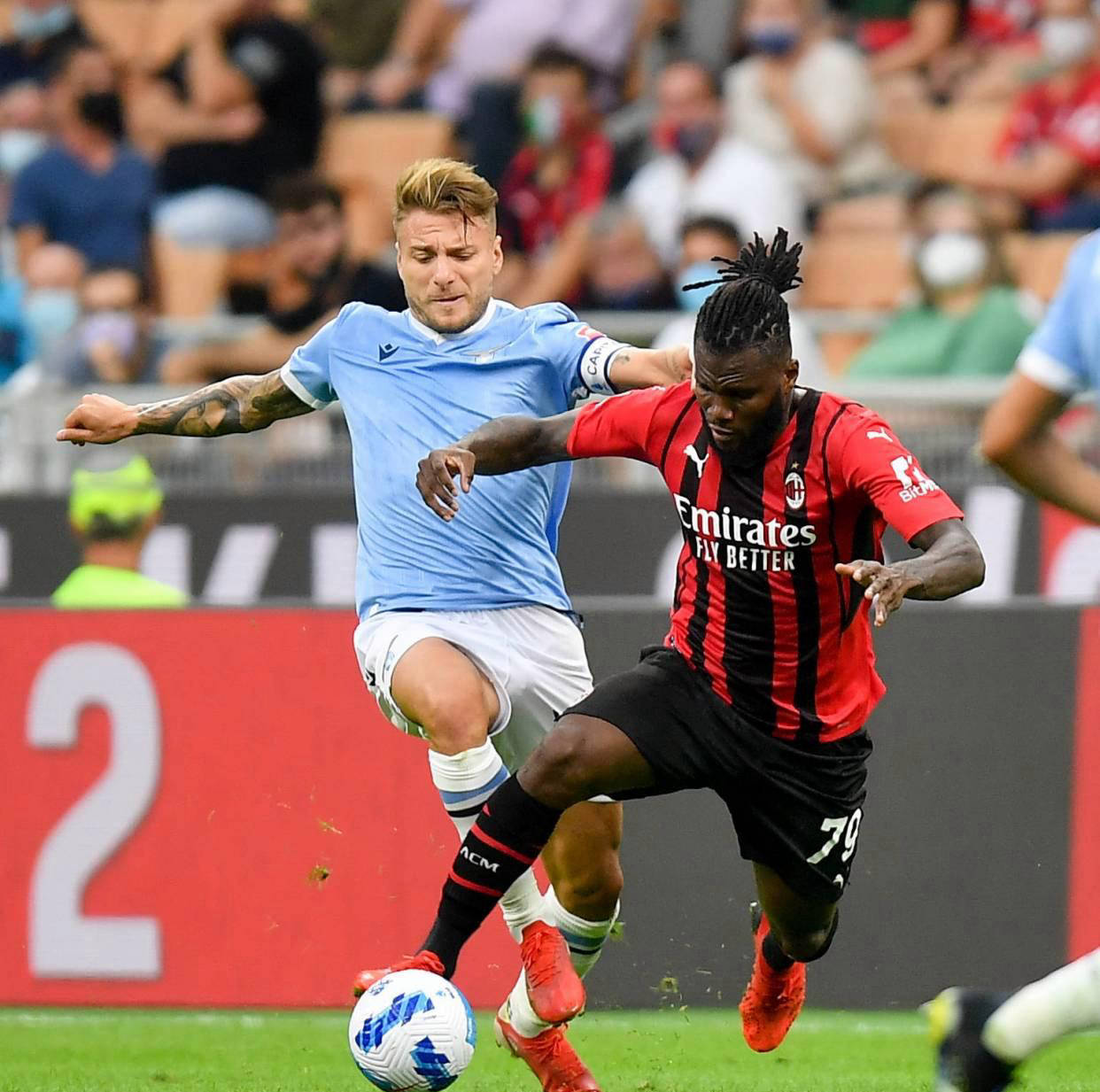 国际米兰客场击败拉齐奥,豪取胜利 国际米兰客场击败拉齐奥,豪取胜利