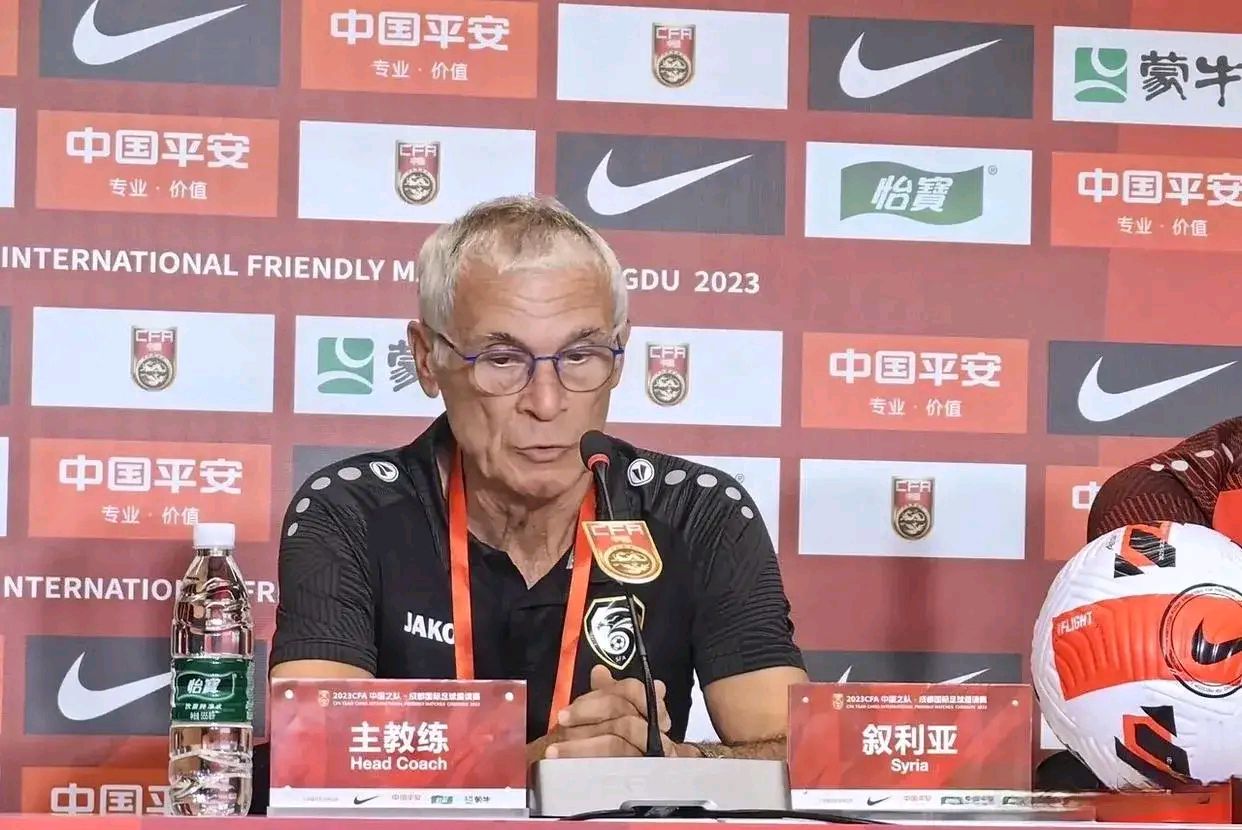 关于球队主帅透露战术秘诀，期待在下一场比赛中大胜的信息