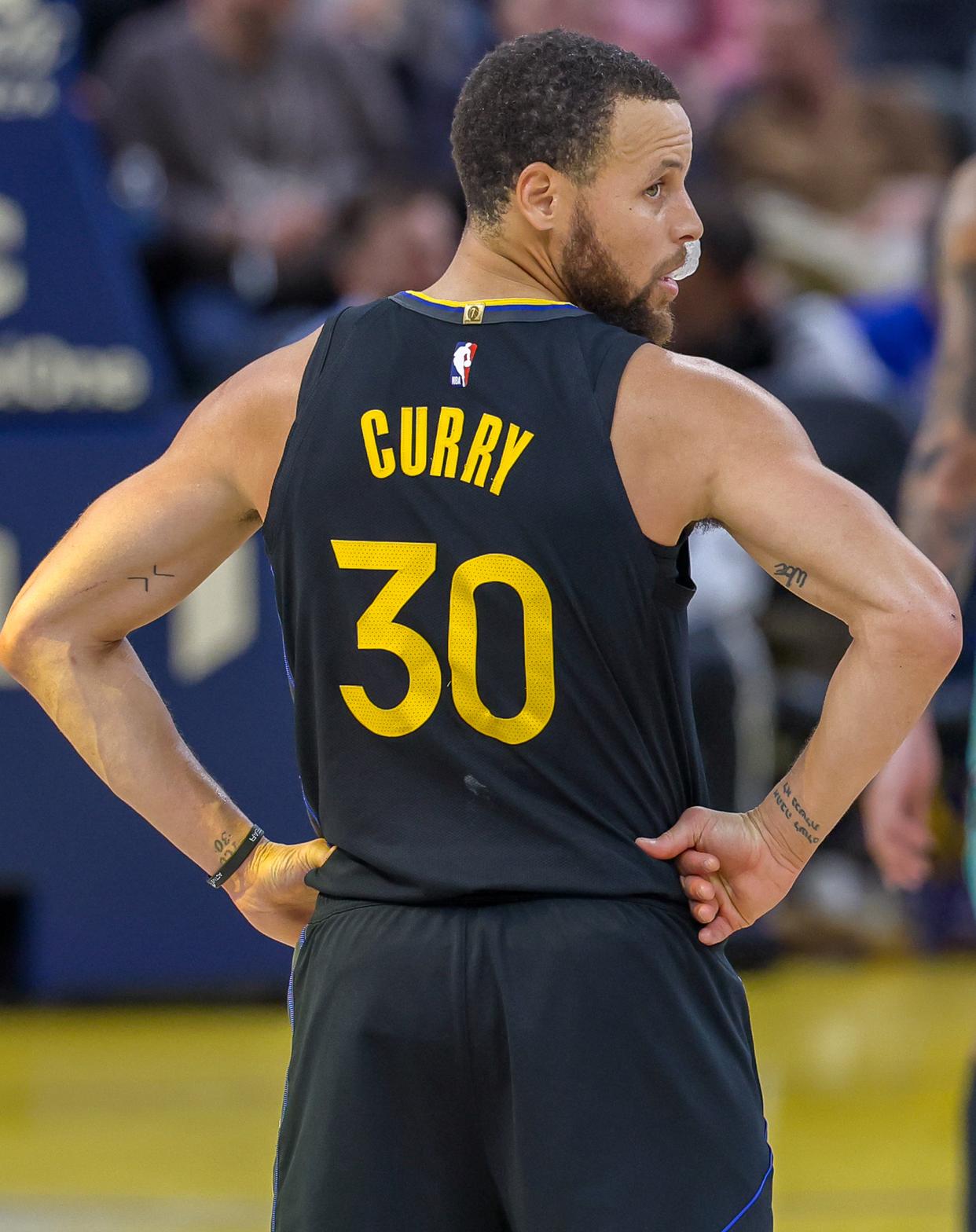 九游中国-勇士大胜黄蜂,奠定西部第一位置