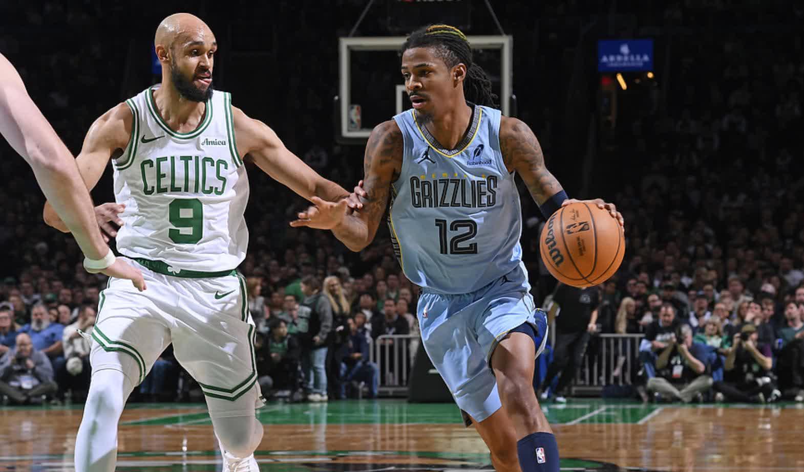 九游娱乐网站-雄鹿击败凯尔特人,拉塞尔连砍九场30+