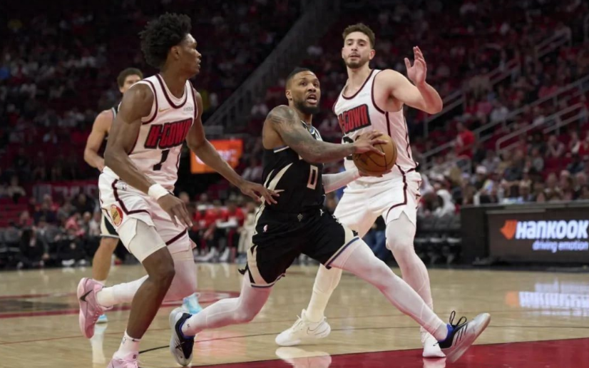 雄鹿击败凯尔特人,拉塞尔连砍九场30+ 雄鹿击败凯尔特人,拉塞尔连砍九场30+