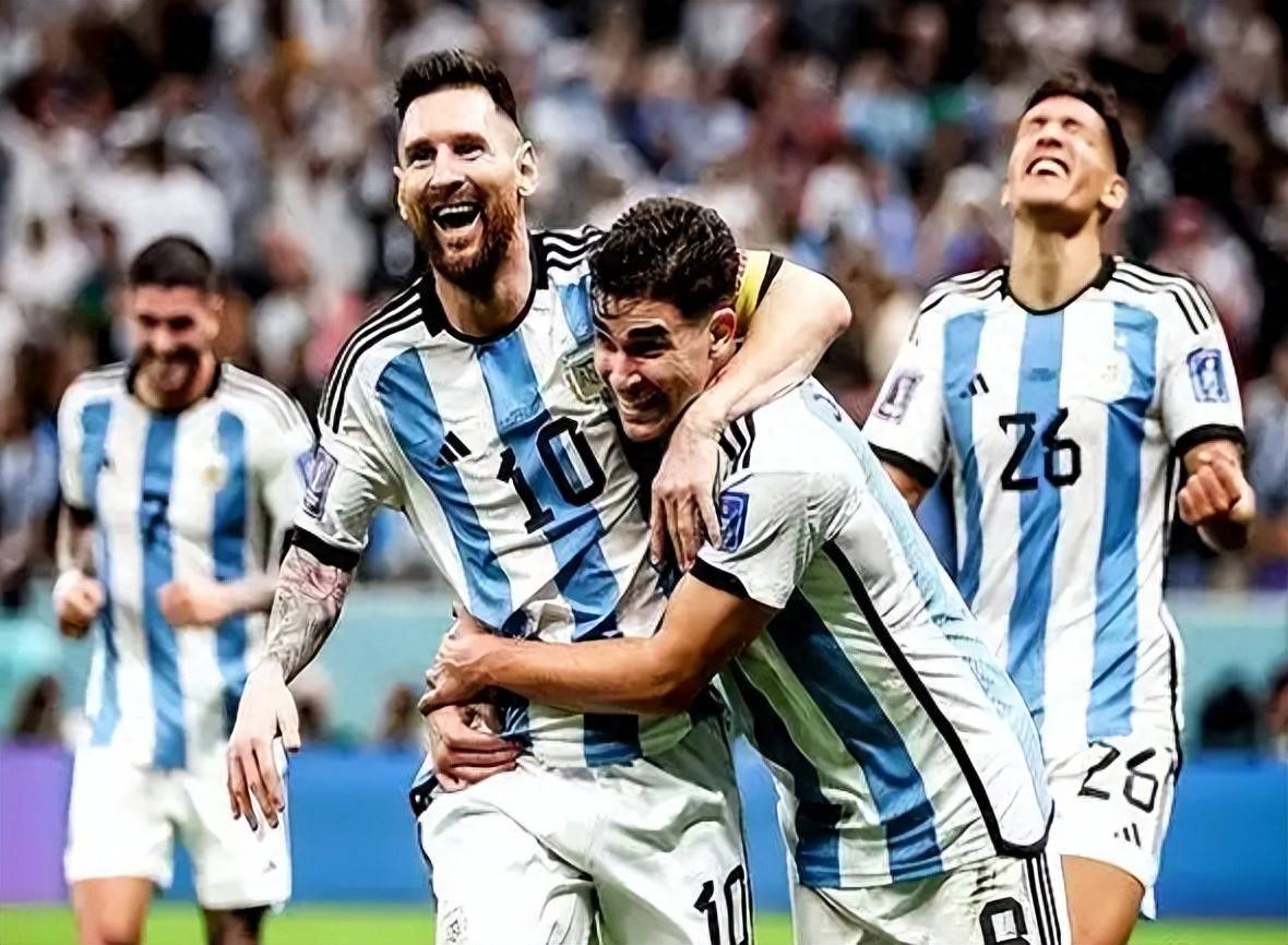 阿根廷小野猫队踢出团队默契 阿根廷小野猫队踢出团队默契