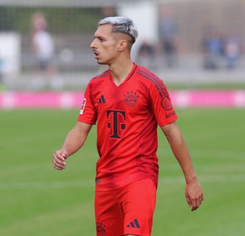 九游体育官方入口-萨拉戈萨客场失利,比利亚雷亚尔摘得胜利