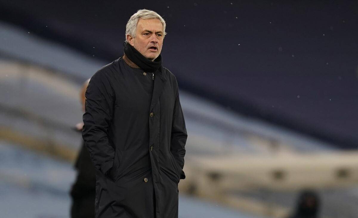 九游娱乐网页-穆里尼奥率热刺大捷,英超前四瞄准更为坚定