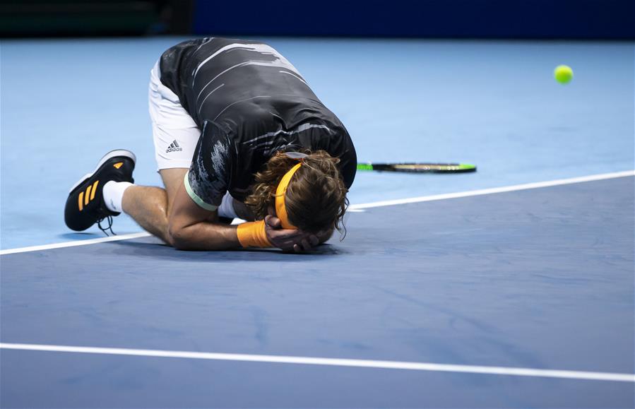 包含ATP总决赛横扫温网,西西帕斯点燃赛场的词条 包含ATP总决赛横扫温网,西西帕斯点燃赛场的词条