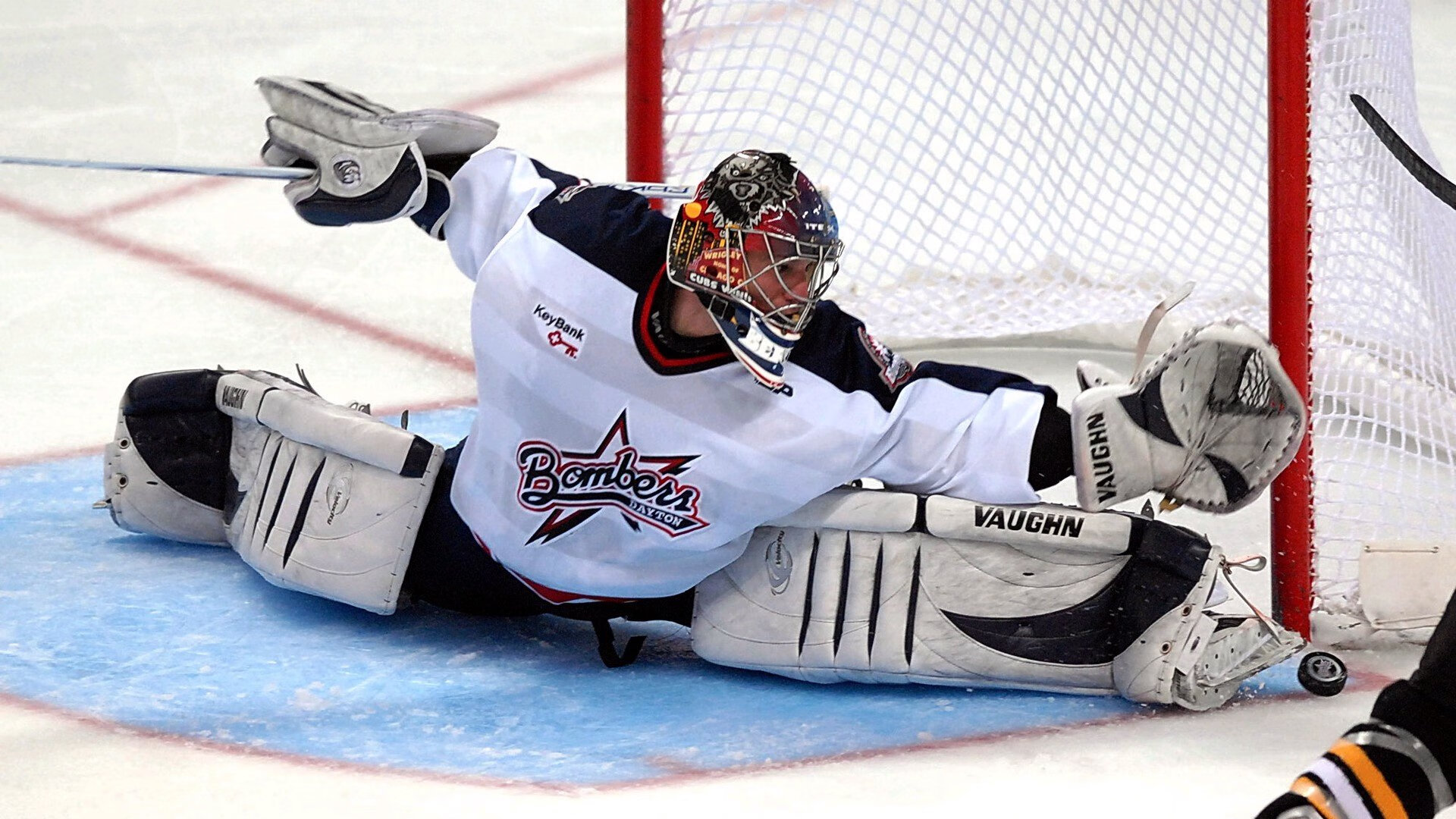 冷门与火热的交响,英格兰横扫韩国,张本智和独奏乒乓新纪元