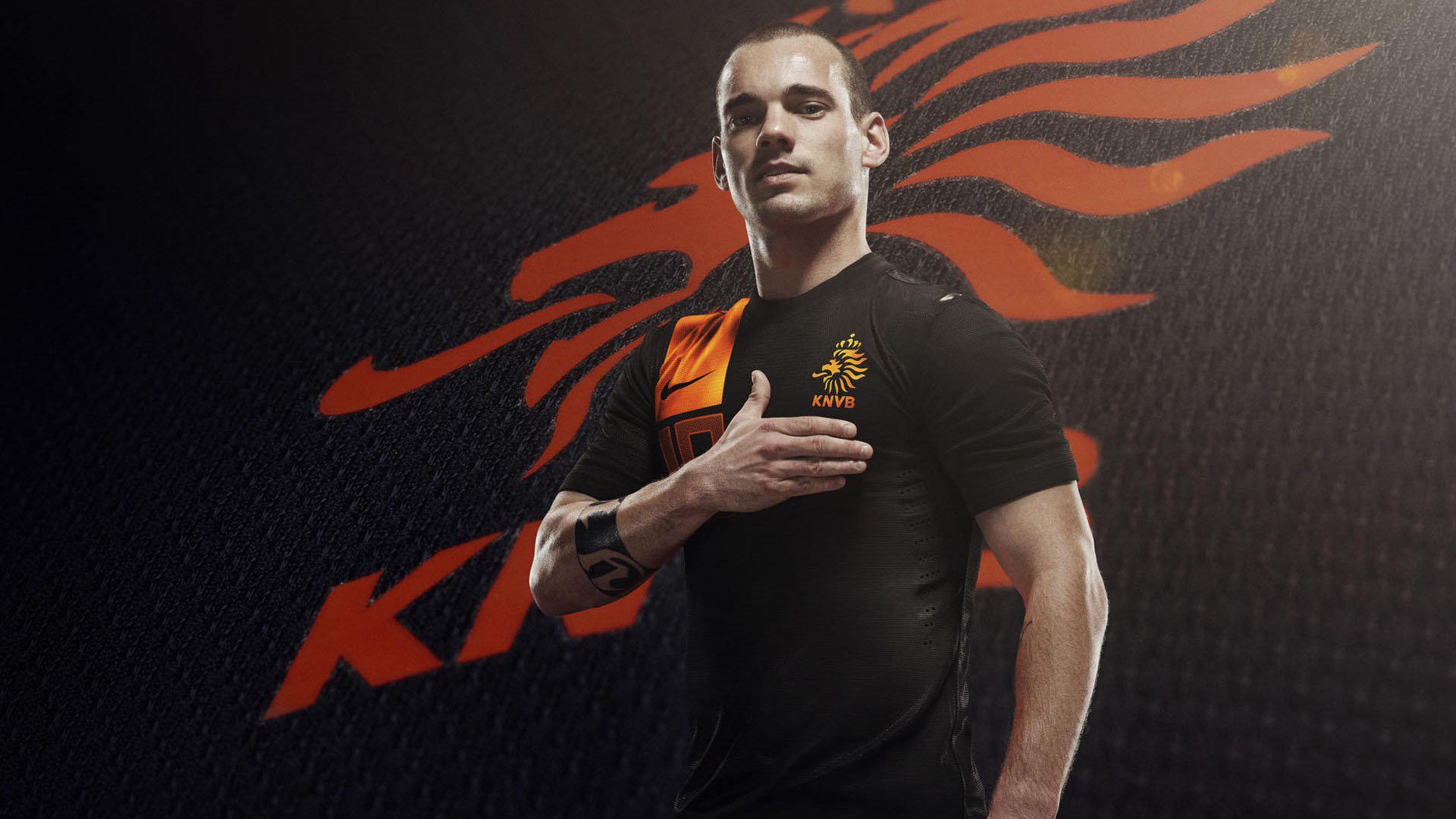 绿茵场上的团队凯歌与羽毛球场上的孤胆英雄，法国完胜韩国，李梓嘉绽放高光